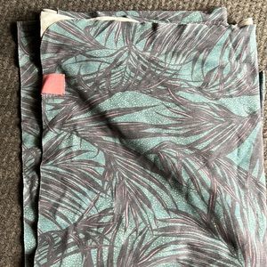 Full size “The big towel.”